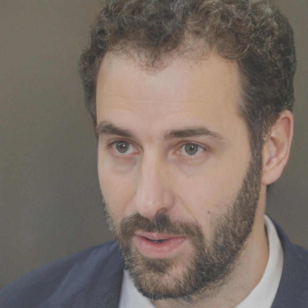 Lennart Völker, Geschäftsführer woravexilon